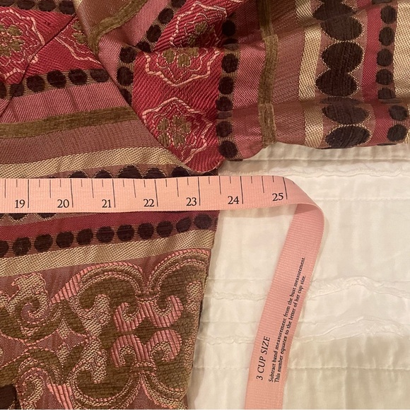 Women's Multicolor Patterned Jacket - Picture 8 of 8